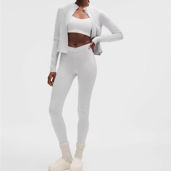 Lululemon - Softy Suedey Cross Waist Tight 25” - NWT - Picture 10 of 13